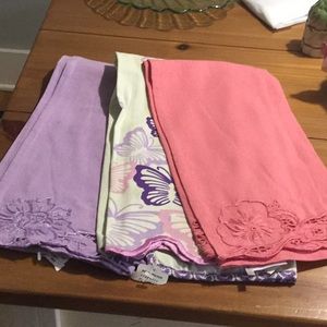 3 gorgeous appliqué dish cloths.